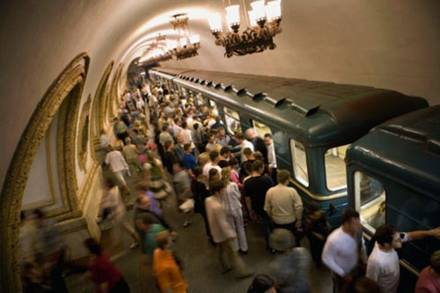 Στάση Kievskaya στο Μετρό της Μόσχας ((c) Frans Lemmens/The Image Bank/Getty Images)